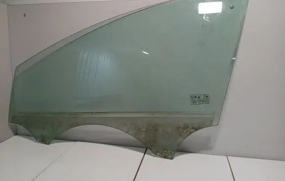 Ford Mondeo MK IV Front door window glass four-door 7S71A21411A