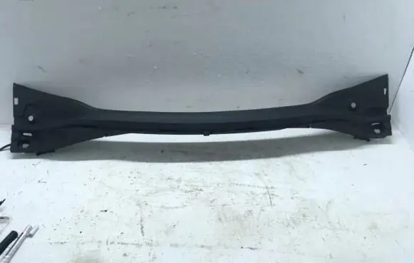 Renault Modus Wiper trim 8200213680
