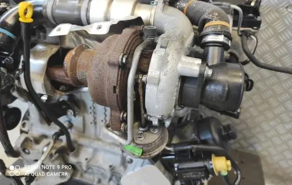 Volvo V40 Turbo 9686120680