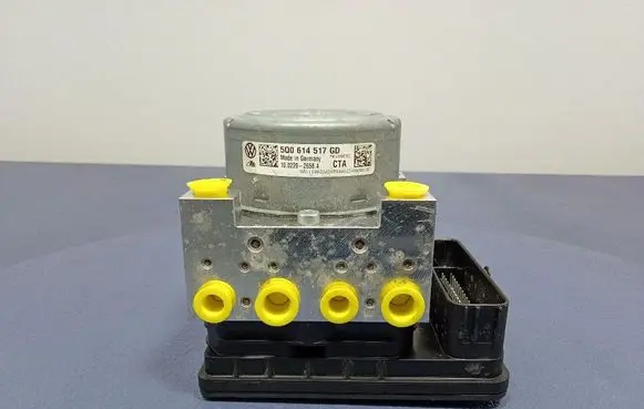 Volkswagen Arteon ABS Pump 5Q0614517GD