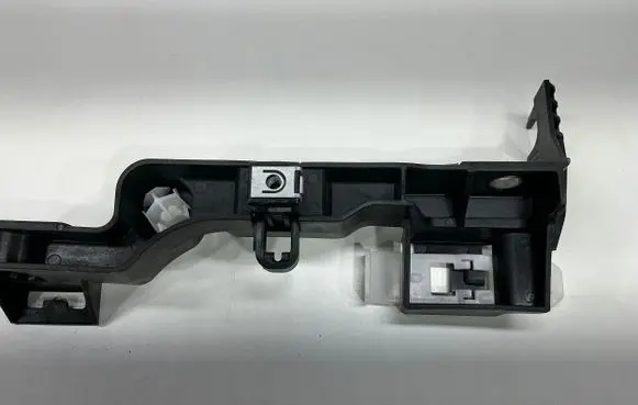 Dodge RAM Headlight/headlamp mounting bracket CH2509108 DGK005AR