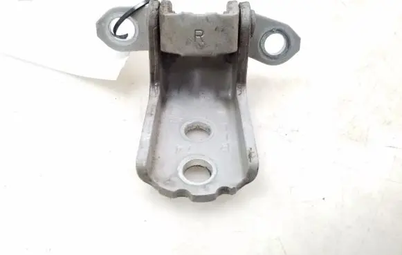 Nissan Navara Front door upper hinge