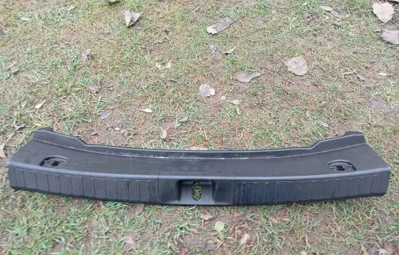 Toyota Prius (XW50) Trunk/boot sill cover protection 6471647110