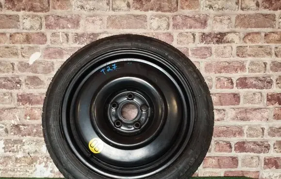 Toyota Avensis T270 R17 spare wheel 
