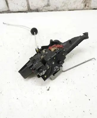 Audi A4 S4 B6 8E 8H Front door lock 8E0837350