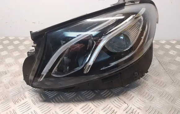 Mercedes-Benz E W213 Headlight/headlamp A2139067706