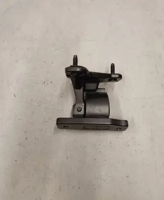 Mercedes-Benz E W213 Front door upper hinge A2137201210 180F2 18522C04