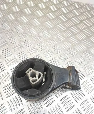 Opel Insignia A Engine mount bracket V05932 13228803