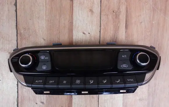 Hyundai i30 Climate control unit 97250G4251
