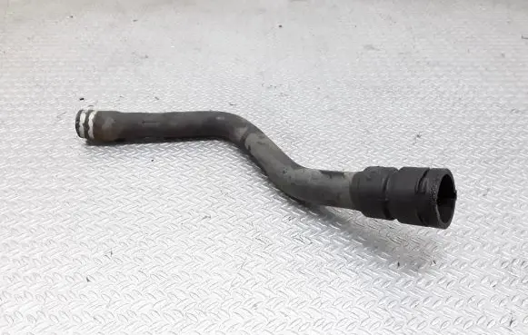 Ford Mondeo MK IV Engine coolant pipe/hose