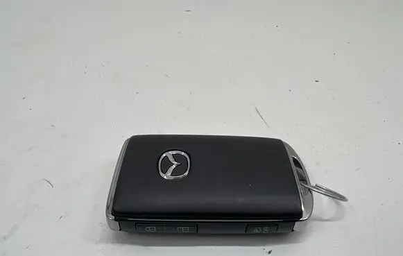 Mazda 3 Ignition key/card DCEB47A SKE11E01