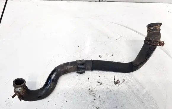 Ford Mondeo MK IV Engine coolant pipe/hose