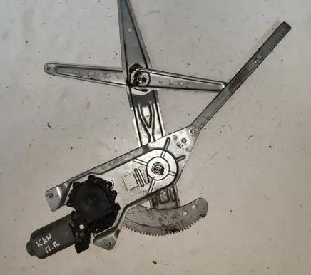 Renault Kangoo I Front door window regulator with motor 400370A