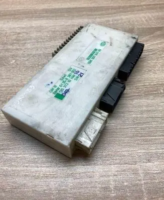 BMW 5 E39 Comfort/convenience module 8381962 5DK007047