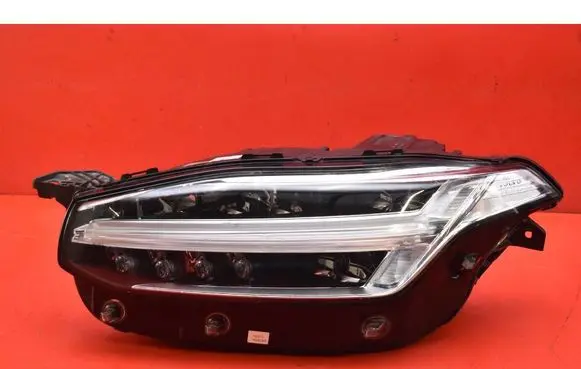 Volvo XC90 Headlight/headlamp 31446880
