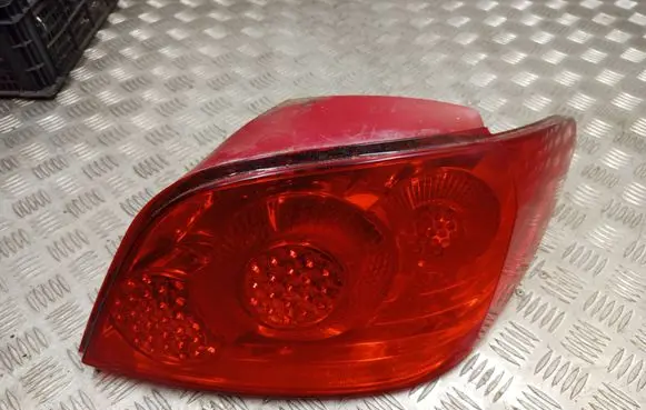 Rear/tail lights