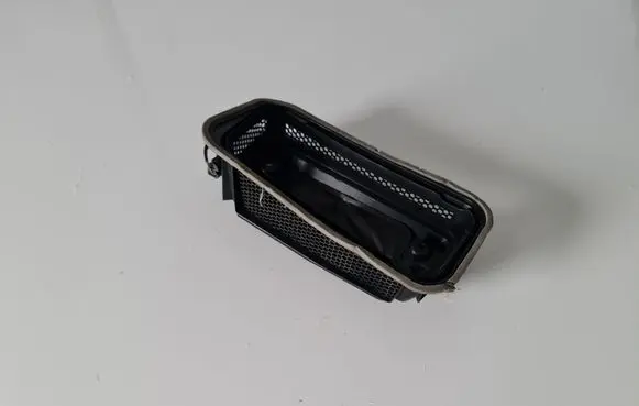 BMW 5 G30 G31 Air intake duct part 9301576