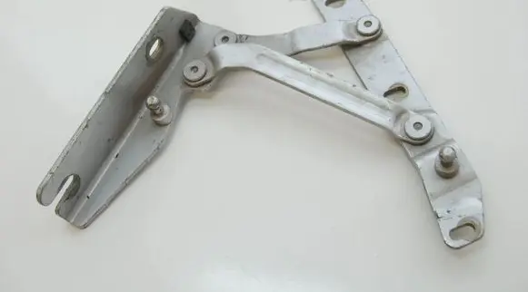 Nissan Tiida C11 Tailgate/trunk/boot hinge 2087500328