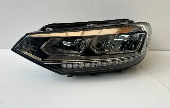 Volkswagen Touran III Headlight/headlamp 5TB941035B