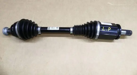 BMW 4 G22 G23 G24 G26 Front driveshaft 8682367