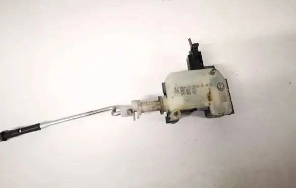 Volkswagen Golf Plus Central locking motor 5m0810773 1k5959782