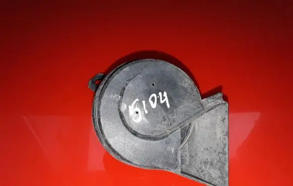 Volkswagen Polo Horn signal A28657625