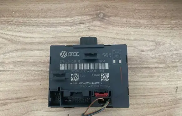 Audi A6 S6 C6 4F Door control unit/module 4F0959795M 8K0959795B