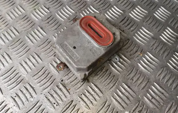Headlight ballast module Xenon