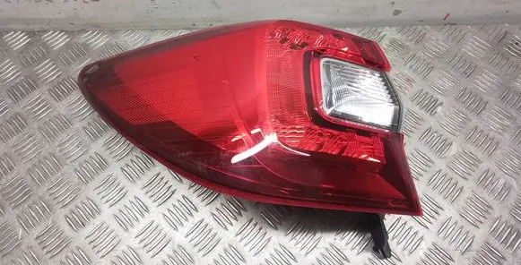 Subaru Outback (BS) Rear/tail lights 22060228