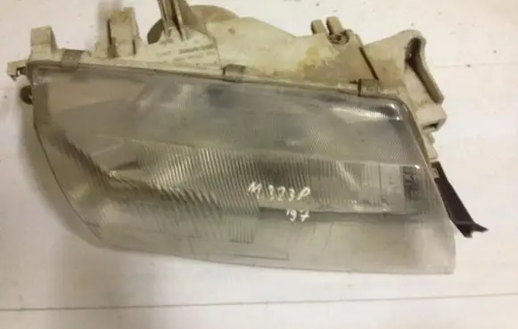 Mazda 323 Headlight/headlamp