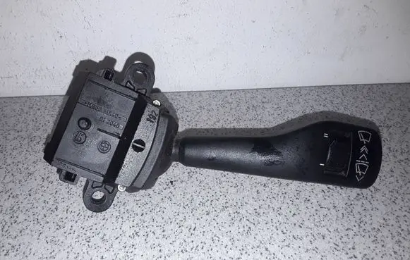 BMW 3 E46 Wiper switch 8363664