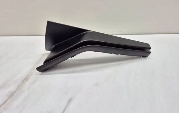 Volkswagen ID.3 Rear/tail light trim molding 10A945311