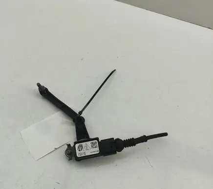 Porsche Macan (95B) Rear air suspension level height sensor 95C616571