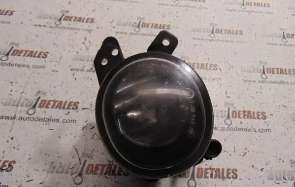 Mercedes-Benz B W245 Front fog light A2518200856