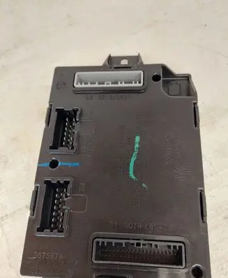 Renault Trafic III (X82) Comfort/convenience module 2675974 23206660 23206797
