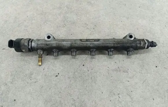 KIA Ceed Fuel main line pipe 