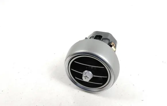 Mercedes-Benz C W205 Dash center air vent grill A2058300301