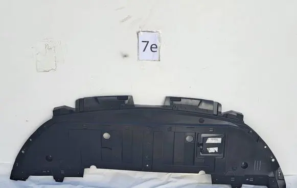 Renault Kangoo III Front bumper skid plate/under tray 622350812R