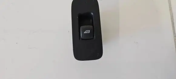 Volvo V40 Electric window control switch 31394840 15W146