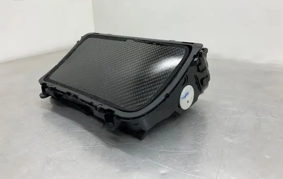 Cup holder front