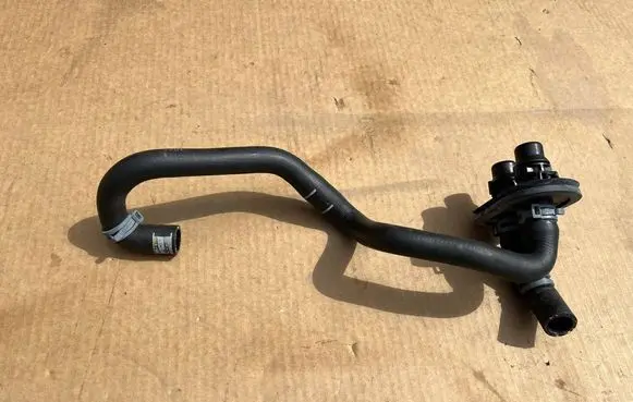 Audi A4 S4 B8 8K Engine coolant pipe/hose 8K1819350CJ