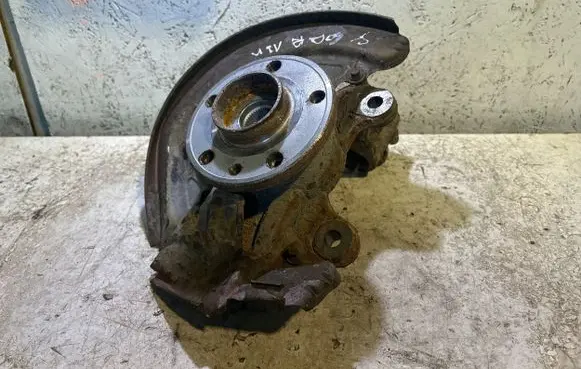 Volvo S60 Front wheel hub