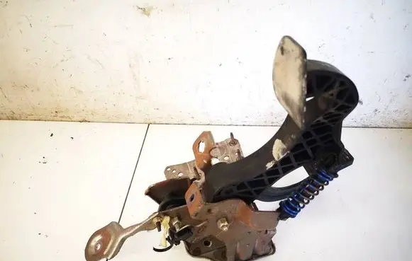 Peugeot 307 Brake pedal 9650774380