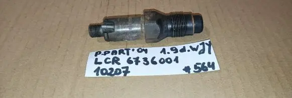 Peugeot Partner Fuel injector LCR6736001 DELPHI