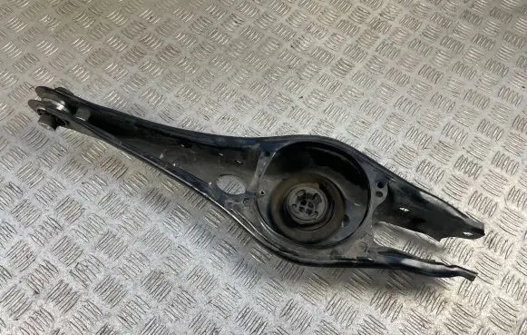 Volkswagen Golf VIII Rear upper control arm/wishbone 5WA505311A