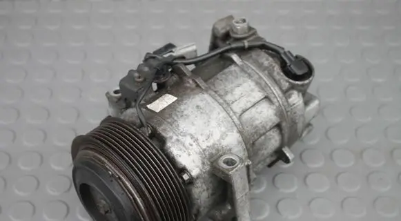 Nissan X-Trail T32 Air conditioning (A/C) compressor (pump) 4CA0A