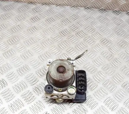 Toyota Yaris Verso ABS Pump 8954152230