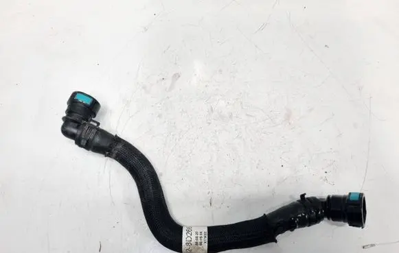 Land Rover Range Rover Evoque L551 Engine coolant pipe/hose L8D28D266AC L8D2-8D266-AC