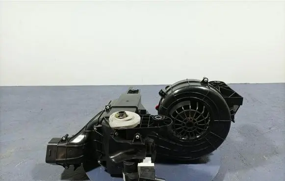 Volvo XC90 Heater fan/blower 31449328