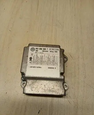 Skoda Octavia Mk2 (1Z) Airbag control unit/module 1K0909605T 05H020S2300 0038PD1S8FW4